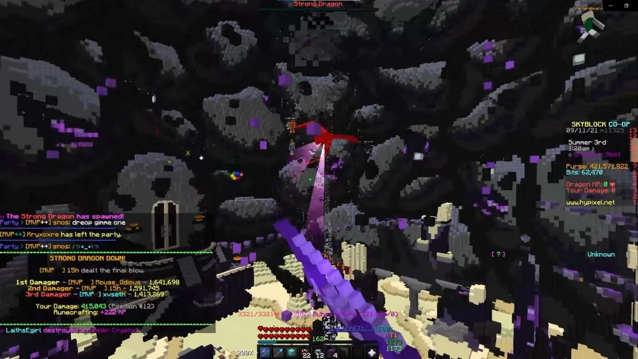 Hypixel SkyBlock Dragon Nest po zabití Strong Dragon s damage boardem